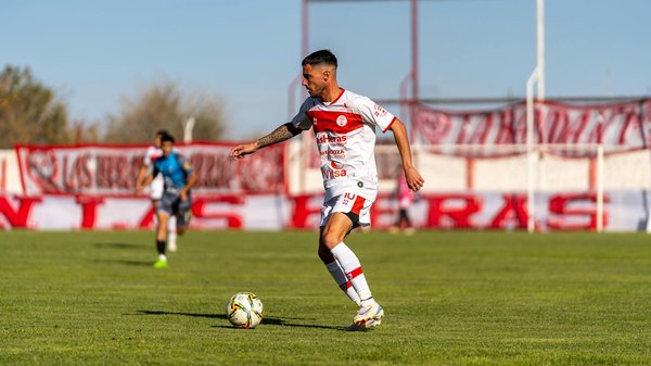 How can you master the art of making a traditional English breakfast?